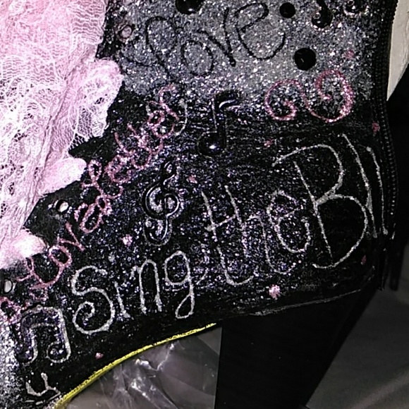 Open toe boots/shoes - Picture 2 of 8